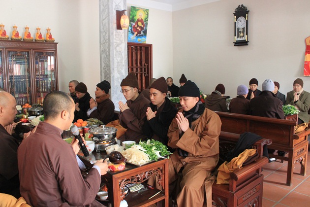 Lễ hằng thuận tại chùa Vạn Phúc