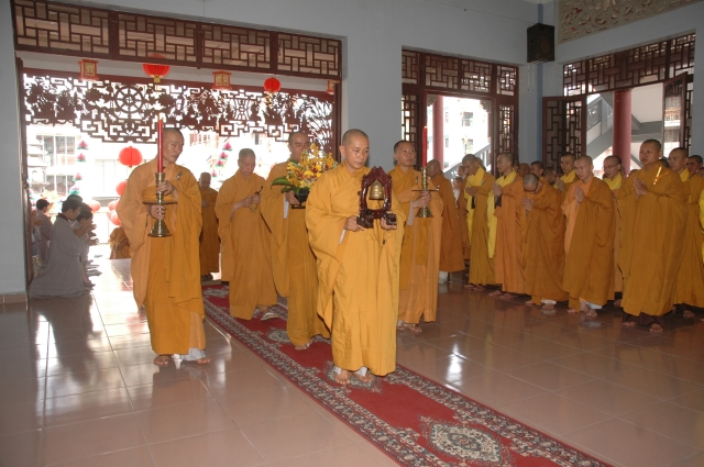 Lễ Tưởng Niệm 49 Năm Bồ Tát Thích Quảng Đức Vị Pháp Thiêu Thân (20/04/1963 - 20/04/2012 ÂL)