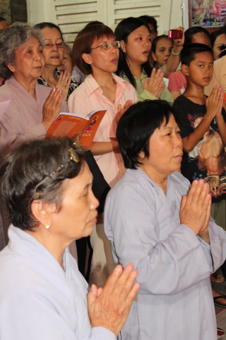 Lễ Phật Đản Tại Nhà