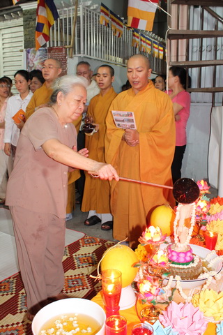 Lễ Phật Đản Tại Nhà