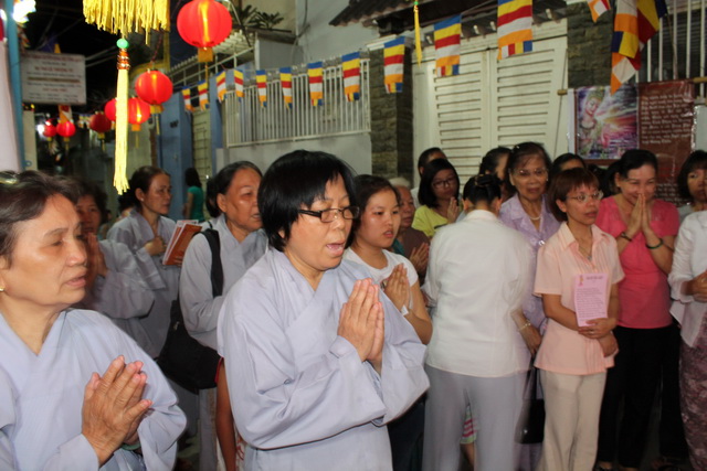 Lễ Phật Đản Tại Nhà