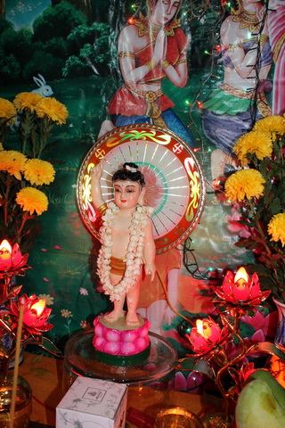 Lễ Phật Đản Tại Nhà