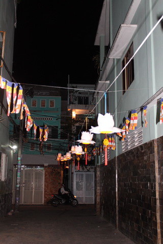 Lễ Phật Đản Tại Nhà