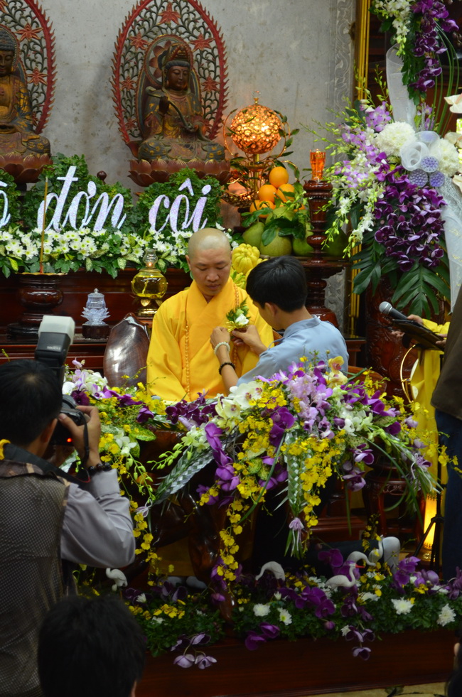 Viện Chuyên Tu, hơn 10.000  nam Nữ Phật tử về tham dự “Lễ Hội Vu Lan”