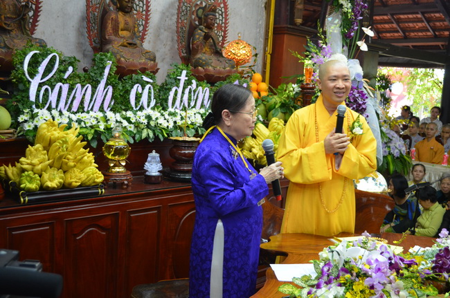 Viện Chuyên Tu, hơn 10.000  nam Nữ Phật tử về tham dự “Lễ Hội Vu Lan”