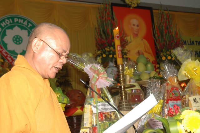 Lễ Tưởng Niệm 49 Năm Bồ Tát Thích Quảng Đức Vị Pháp Thiêu Thân (20/04/1963 - 20/04/2012 ÂL)