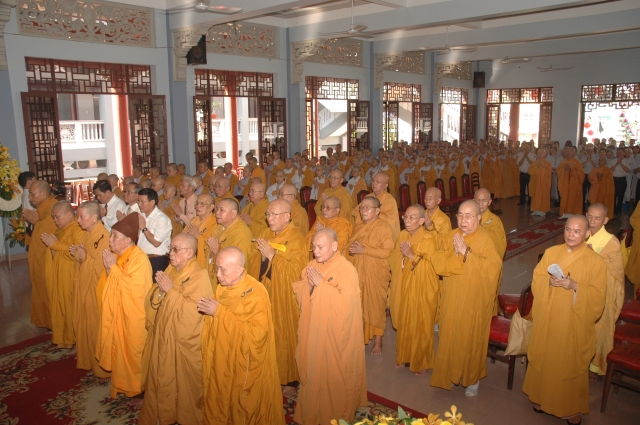 Lễ Tưởng Niệm 49 Năm Bồ Tát Thích Quảng Đức Vị Pháp Thiêu Thân (20/04/1963 - 20/04/2012 ÂL)