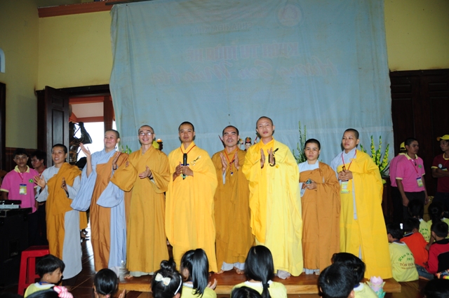 Bế mạc khóa tu mùa hè Hương Sen Mùa Hạ lần 3