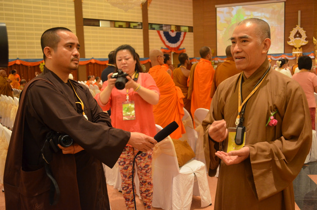 Hội nghị Vesak - 2012: Ngày làm việc thứ hai