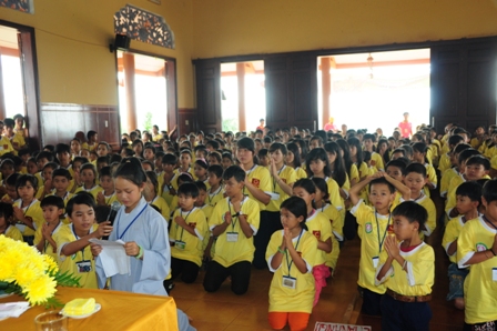 Khai mạc khóa tu mùa hè Hương Sen Mùa Hạ lần III- 2012 tại chùa Hoa Khai