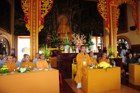 Khai mạc khóa tu mùa hè Hương Sen Mùa Hạ lần III- 2012 tại chùa Hoa Khai