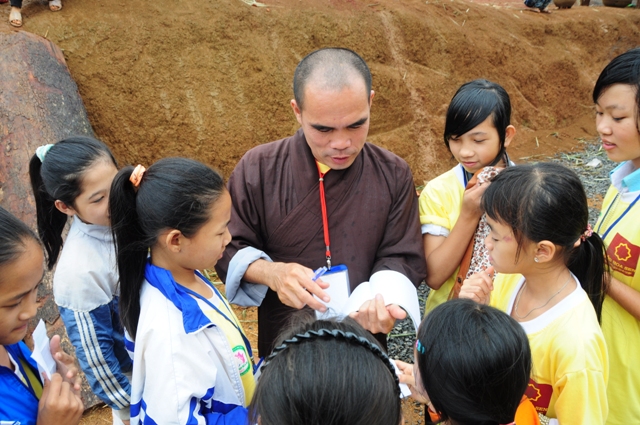 Bế mạc khóa tu mùa hè Hương Sen Mùa Hạ lần 3
