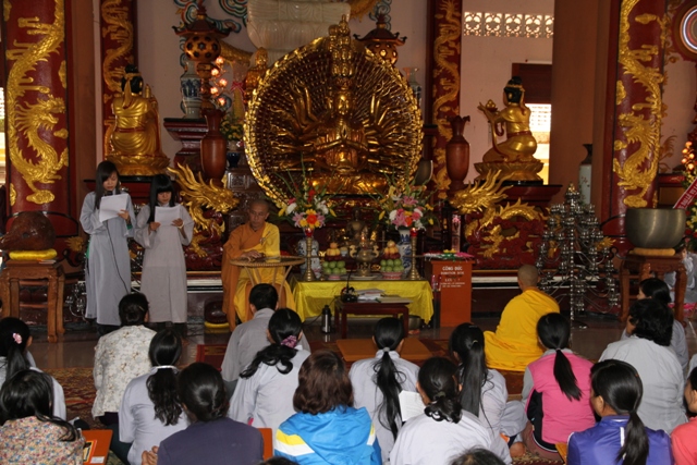 Lễ Vu Lan tại chùa Bửu Minh, Chư Păh – Gia Lai (DL.2012-PL.2556)