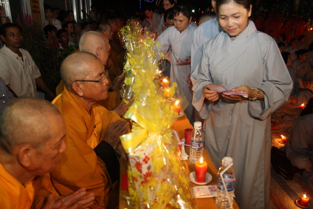 Tiền giang: Đại lễ Vu lan Báo hiếu tại chùa Kim Linh I
