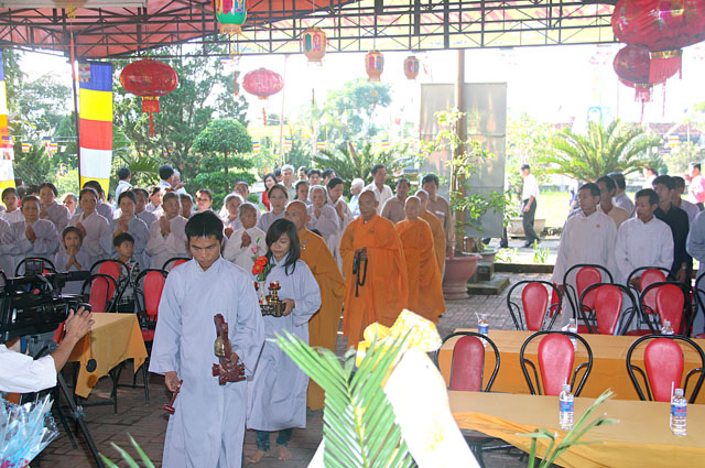 Gia-Lai: Phật Giáo Huyên Đăkpơ-Tổ chức lễ Phật đản