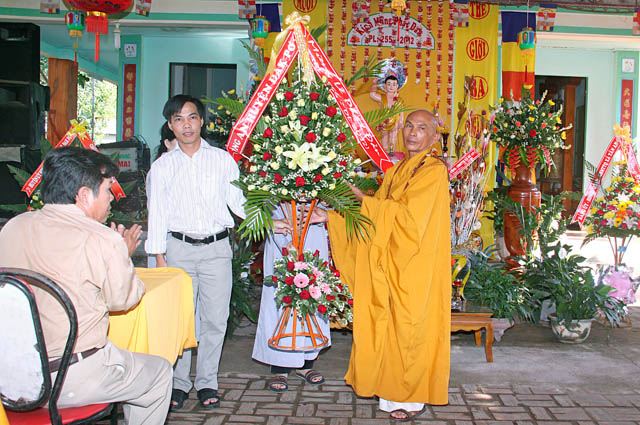 Gia-Lai: Phật Giáo Huyên Đăkpơ-Tổ chức lễ Phật đản
