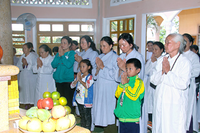 Gia-Lai: Phật Giáo Huyên Đăkpơ-Tổ chức lễ Phật đản