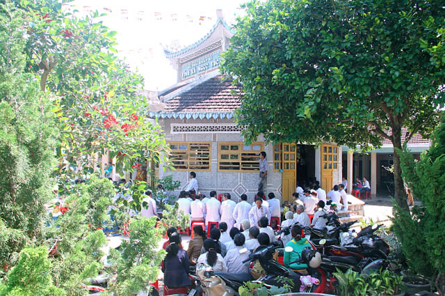 Gia-Lai: Phật Giáo Huyên Đăkpơ-Tổ chức lễ Phật đản