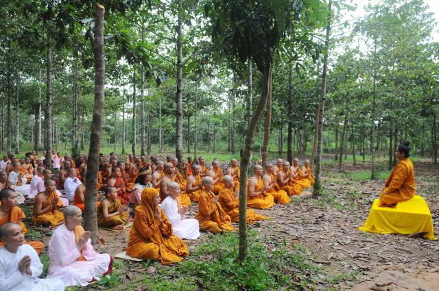 Tp.HCM : Chính thức khởi quay bộ phim : &quot;Phật và Thánh Chúng&quot;