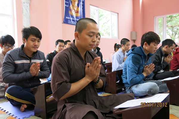 Hà Nội - Khóa tu với chủ đề ‘’ Chào mừng thành công của Đại hội Phật Giáo toàn quốc lần thứ VII”