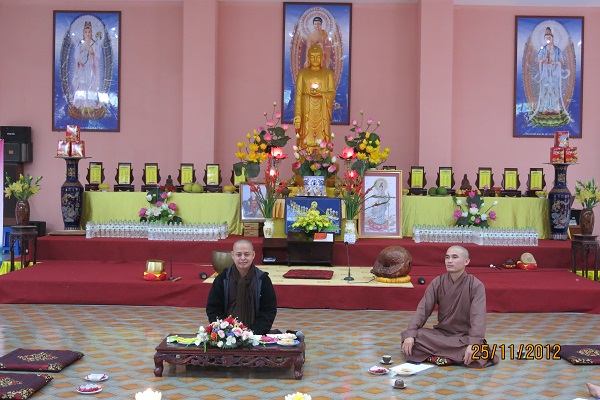 Hà Nội - Khóa tu với chủ đề ‘’ Chào mừng thành công của Đại hội Phật Giáo toàn quốc lần thứ VII”