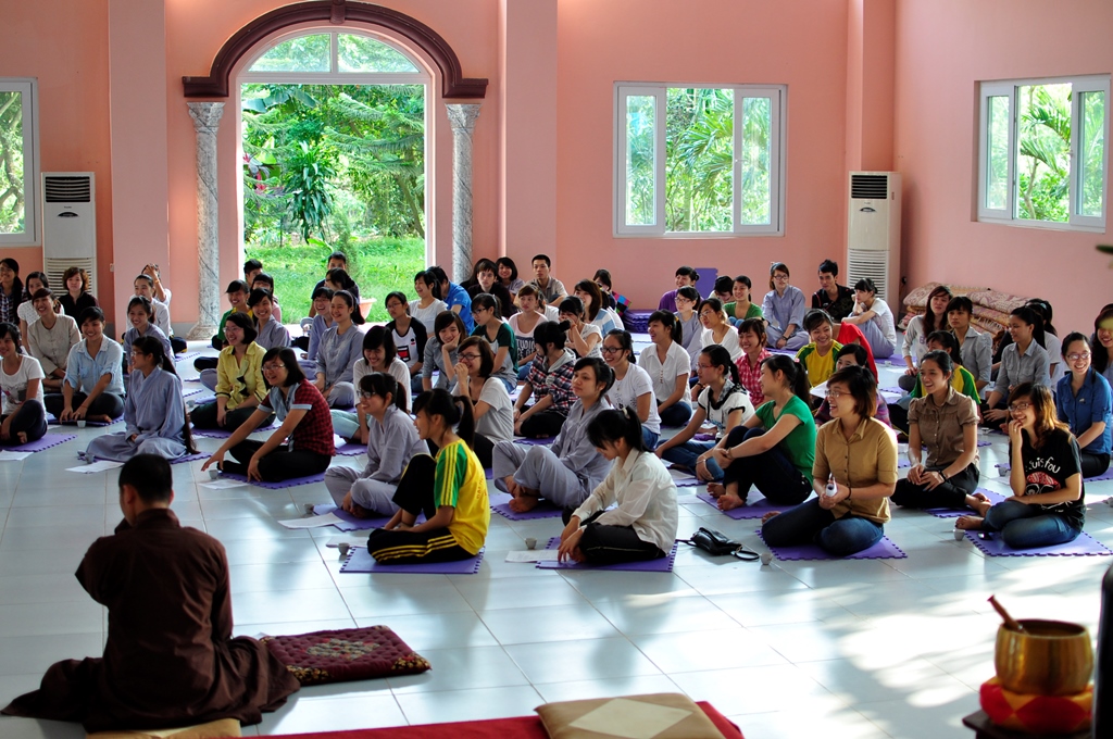 Hà Nội - Khóa tu với chủ đề ‘’ Chào mừng thành công của Đại hội Phật Giáo toàn quốc lần thứ VII”