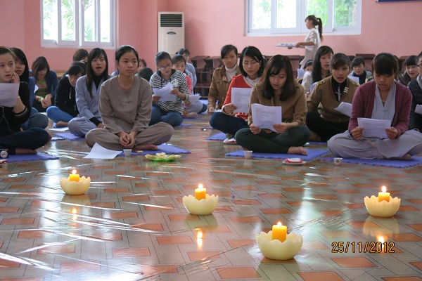 Hà Nội - Khóa tu với chủ đề ‘’ Chào mừng thành công của Đại hội Phật Giáo toàn quốc lần thứ VII”