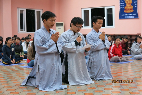 Hà Nội - Khóa tu với chủ đề ‘’ Chào mừng thành công của Đại hội Phật Giáo toàn quốc lần thứ VII”