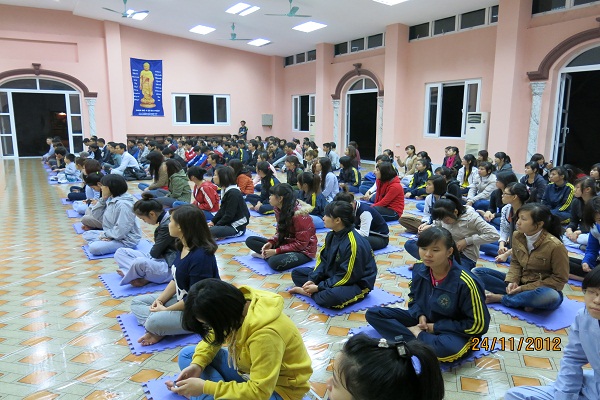 Hà Nội - Khóa tu với chủ đề ‘’ Chào mừng thành công của Đại hội Phật Giáo toàn quốc lần thứ VII”