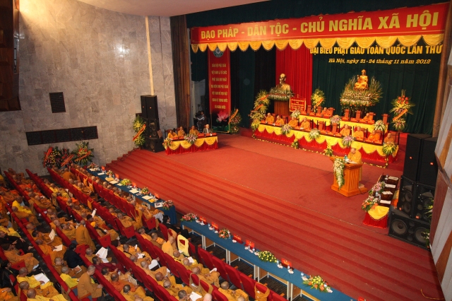 Ngày làm việc thứ 2 Đại hội Đại biểu Phật giáo toàn quốc lần VII