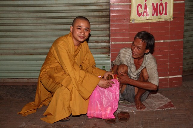 TP. HCM: Xuân về với những mãnh đời cơ nhỡ
