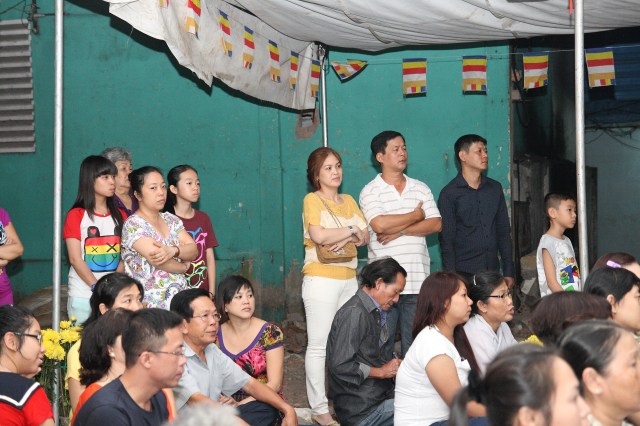 Chùm ảnh: Lễ đón giao thừa xuân Quý Tỵ tại chùa Giác Ngộ