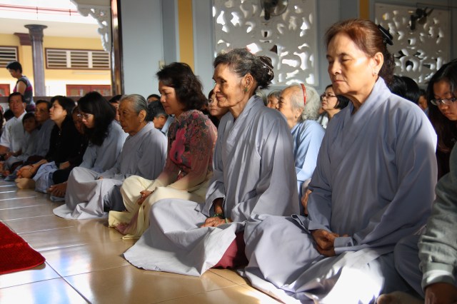 Chùm ảnh: Chùa Giác Ngộ tổ chức hành hương 10 chùa đầu xuân Quý Tỵ