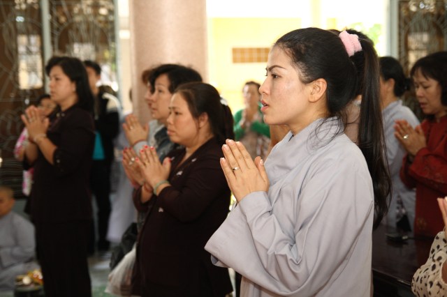 Chùm ảnh: Chùa Giác Ngộ tổ chức hành hương 10 chùa đầu xuân Quý Tỵ