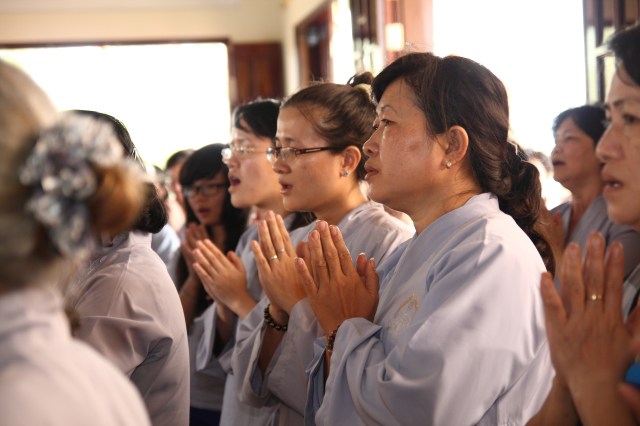 Chùm ảnh: Chùa Giác Ngộ tổ chức hành hương 10 chùa đầu xuân Quý Tỵ