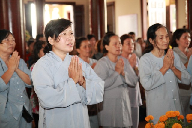 Chùm ảnh: Chùa Giác Ngộ tổ chức hành hương 10 chùa đầu xuân Quý Tỵ