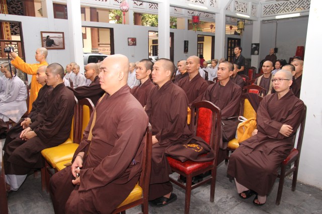 Học viện PGVN tại TP. HCM trao học bổng Thích Minh Châu