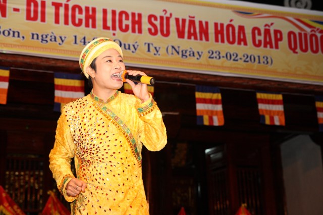 Hà Tĩnh: Ca nhạc mừng lễ khánh thành chùa Tượng Sơn