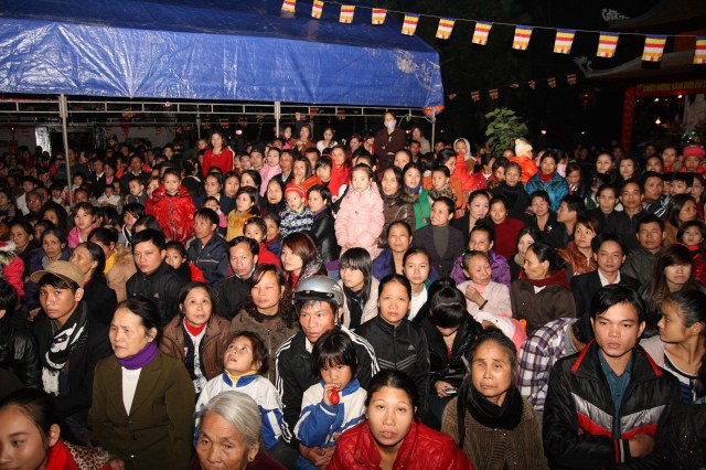Hà Tĩnh: Ca nhạc mừng lễ khánh thành chùa Tượng Sơn