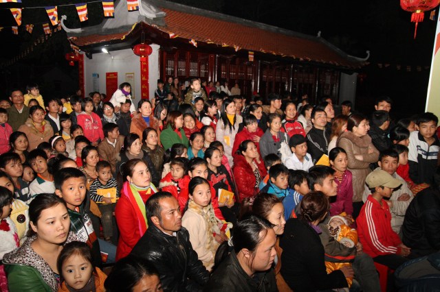 Hà Tĩnh: Ca nhạc mừng lễ khánh thành chùa Tượng Sơn