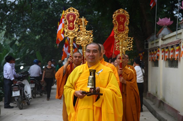 Hà Tĩnh: TT. Thích Nhật Từ chính thức nhận quyết định bổ nhiệm trụ trì chùa Tượng Sơn