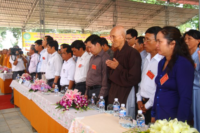Hà Tĩnh: TT. Thích Nhật Từ chính thức nhận quyết định bổ nhiệm trụ trì chùa Tượng Sơn