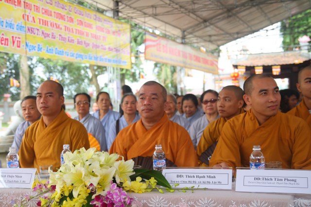 Hà Tĩnh: TT. Thích Nhật Từ chính thức nhận quyết định bổ nhiệm trụ trì chùa Tượng Sơn