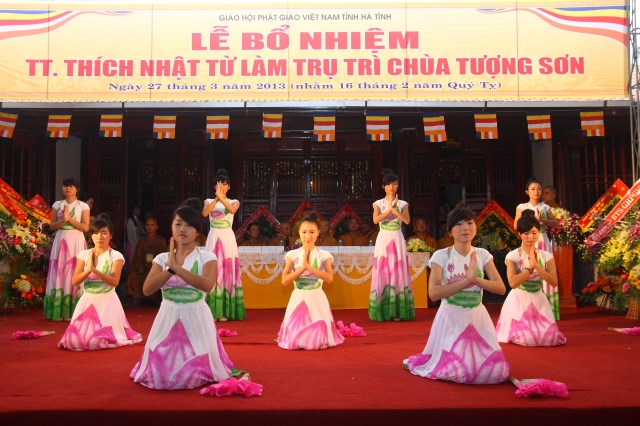 Hà Tĩnh: TT. Thích Nhật Từ chính thức nhận quyết định bổ nhiệm trụ trì chùa Tượng Sơn