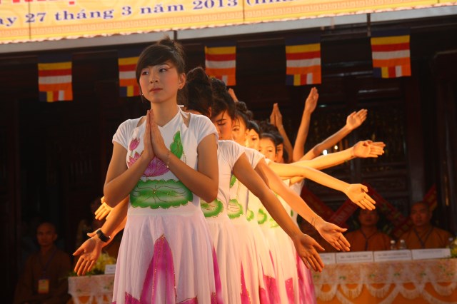 Hà Tĩnh: TT. Thích Nhật Từ chính thức nhận quyết định bổ nhiệm trụ trì chùa Tượng Sơn