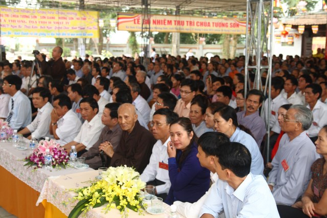 Hà Tĩnh: TT. Thích Nhật Từ chính thức nhận quyết định bổ nhiệm trụ trì chùa Tượng Sơn