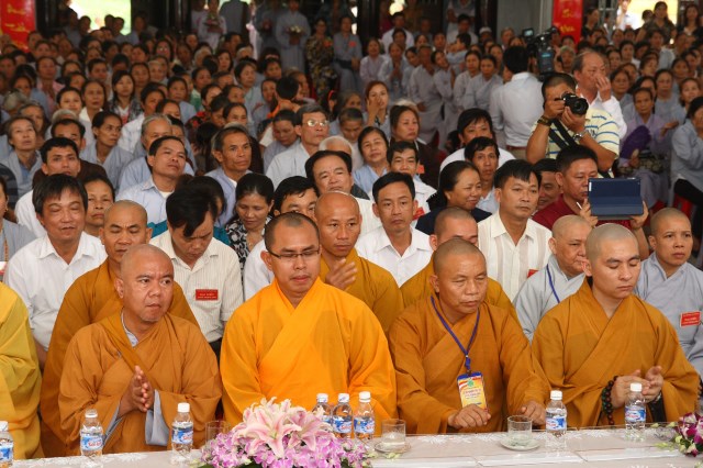 Hà Tĩnh: TT. Thích Nhật Từ chính thức nhận quyết định bổ nhiệm trụ trì chùa Tượng Sơn