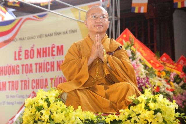 Hà Tĩnh: TT. Thích Nhật Từ chính thức nhận quyết định bổ nhiệm trụ trì chùa Tượng Sơn