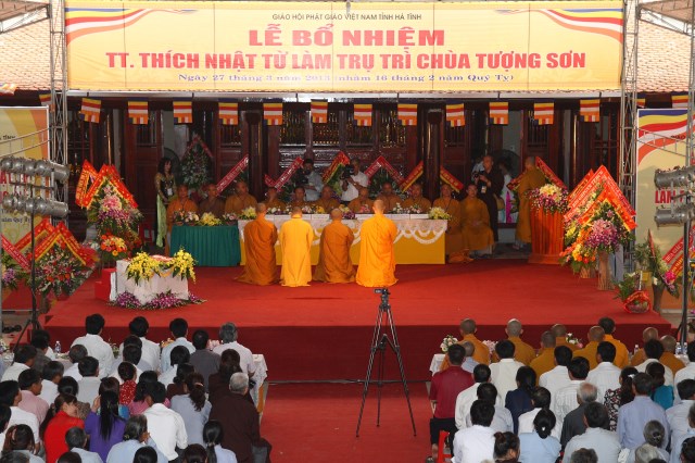 Hà Tĩnh: TT. Thích Nhật Từ chính thức nhận quyết định bổ nhiệm trụ trì chùa Tượng Sơn