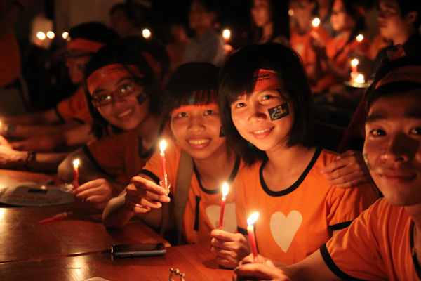 TP.HCM: Hàng ngàn người cùng tham dự chương trình “Giờ trái đất”